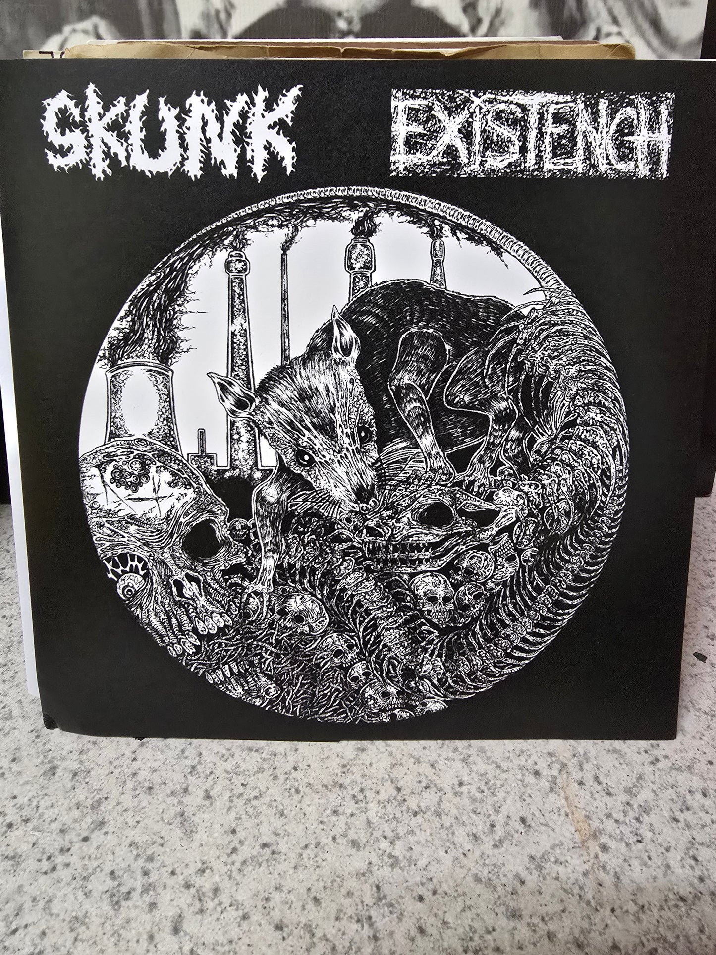 Skunk / Existench - Split EP